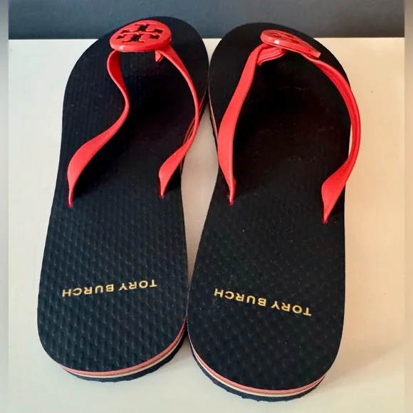 Tory Burch Flip Flop Sandals. Brand New. Red medallion leather straps. Size 5. - Picture 5 of 5